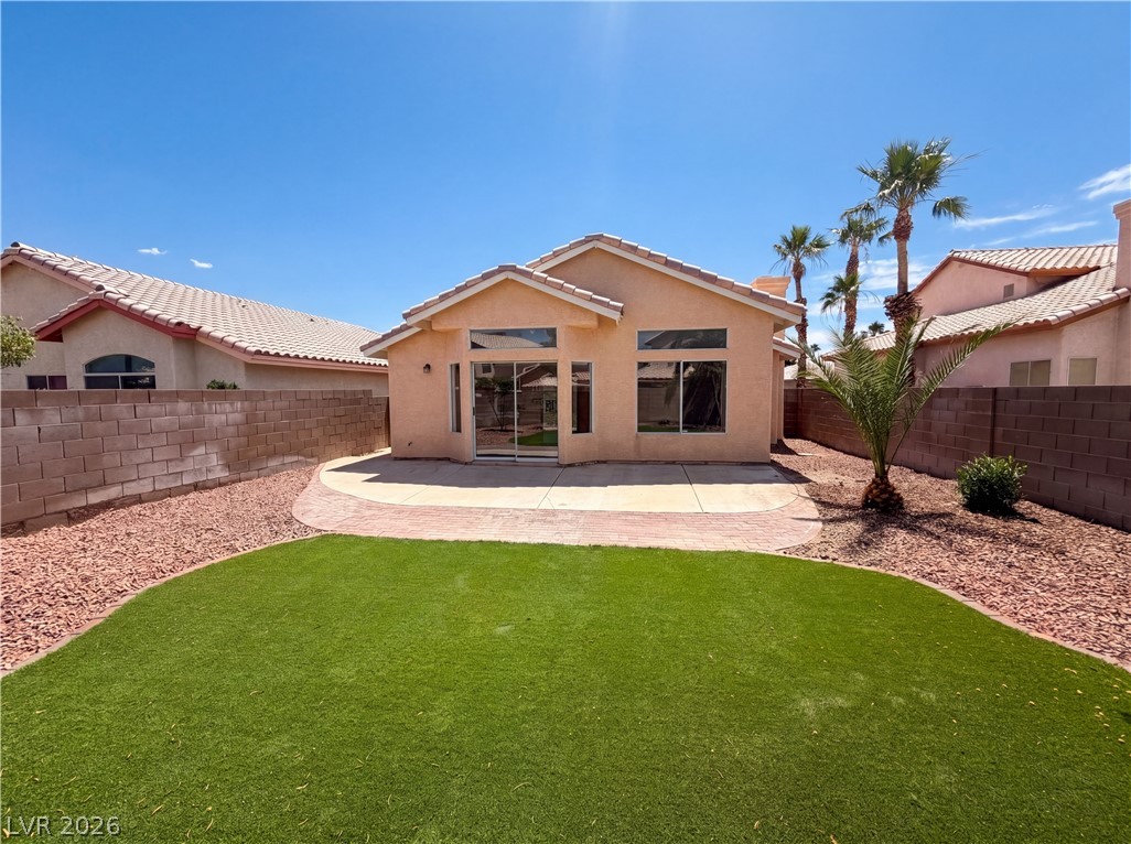 2080 Sierra Stone