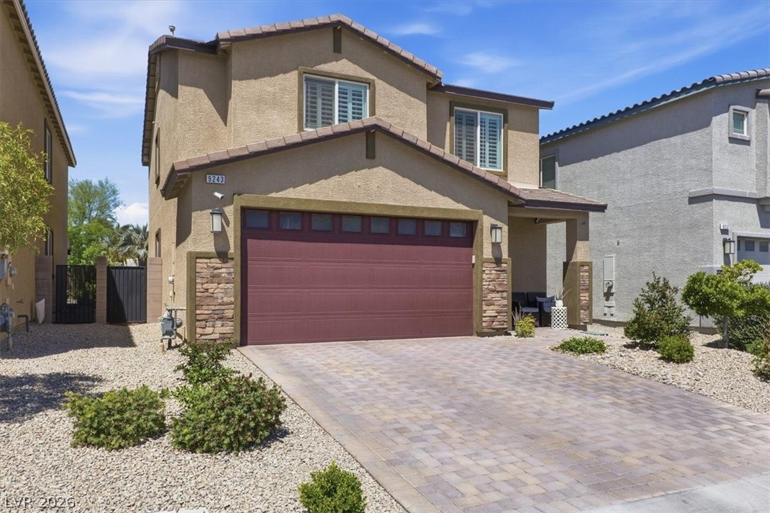 9243 Bluemist Falls Street