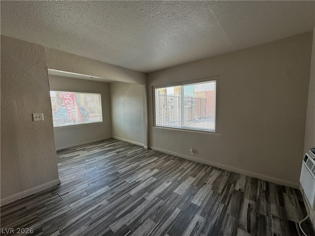 2105 Sunrise Avenue 1