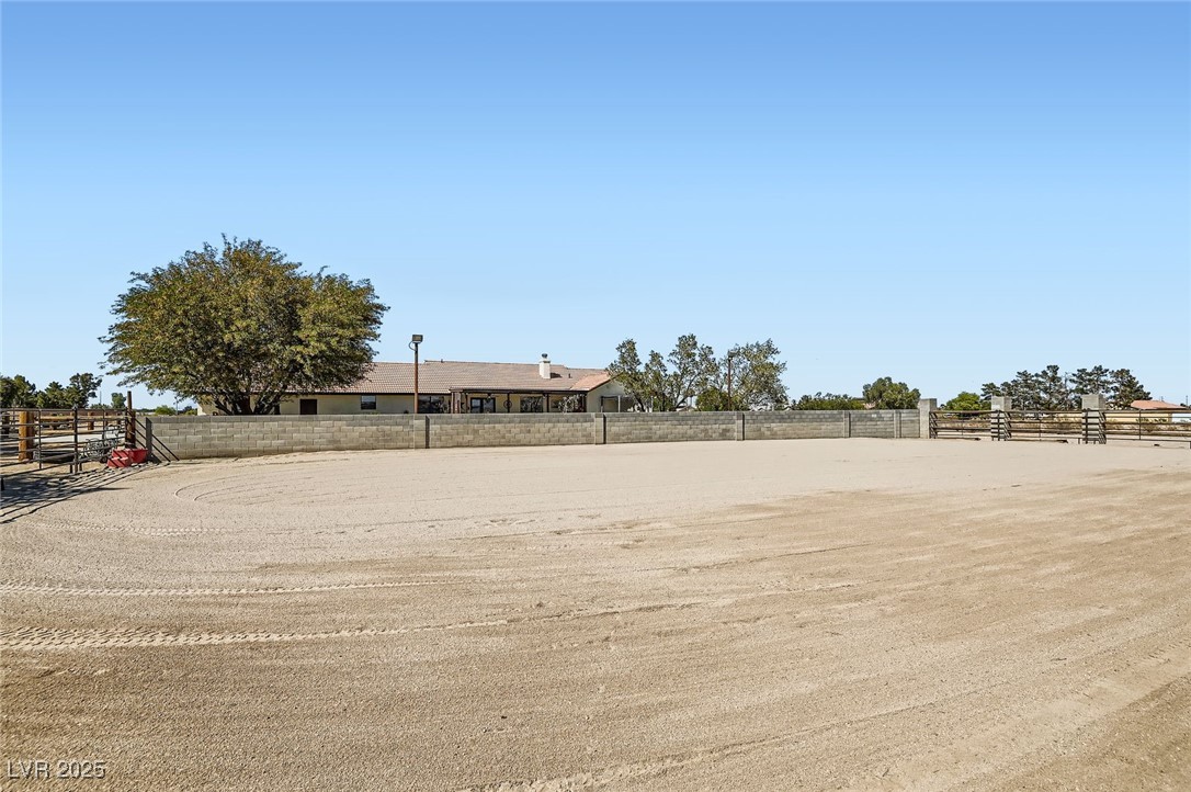 4075 W Torino Avenue, Las Vegas, Nevada image 6