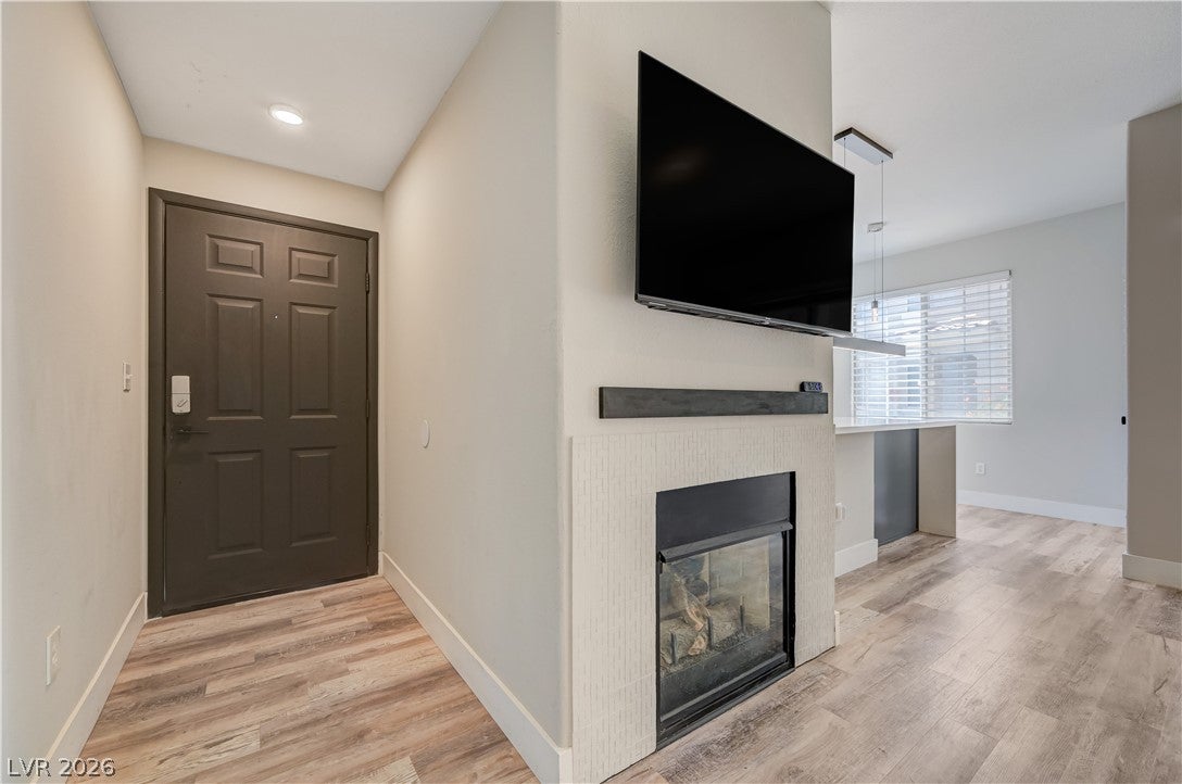 9050 W Warm Springs Road 1091