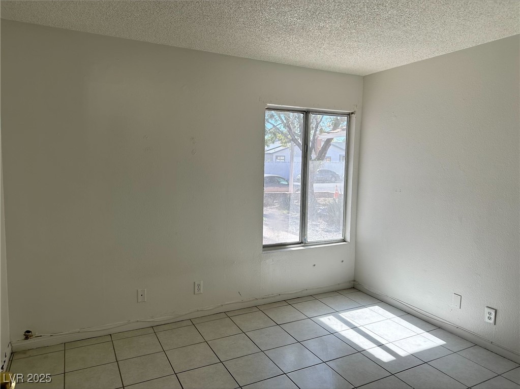 Las Vegas, Nevada 89142, United States, 3 Bedrooms Bedrooms, ,2 BathroomsBathrooms,Residential,Active,123738