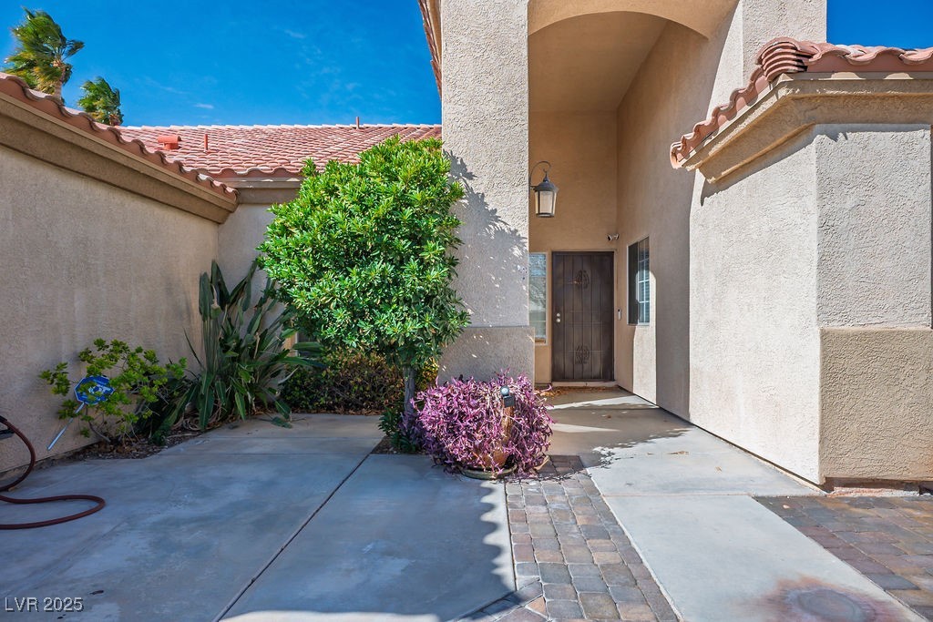 5473 Painted Gorge Drive