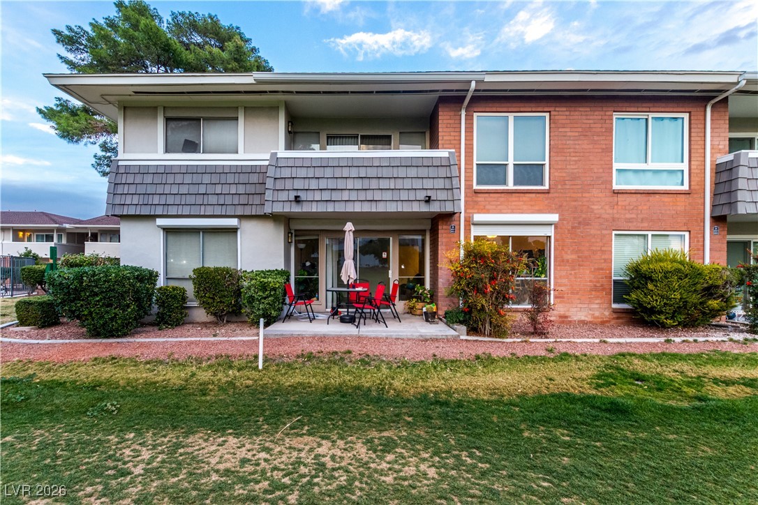 2879 Geary Place 2813