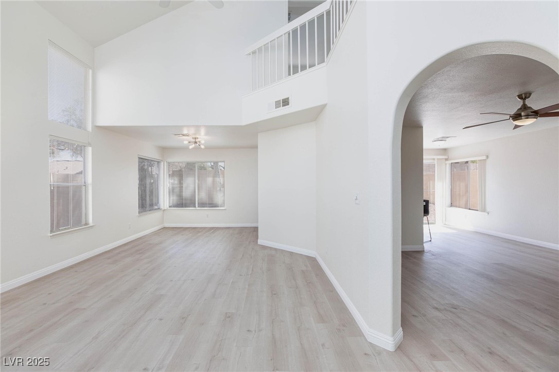 92 Sea Holly Way, Henderson, Nevada image 5