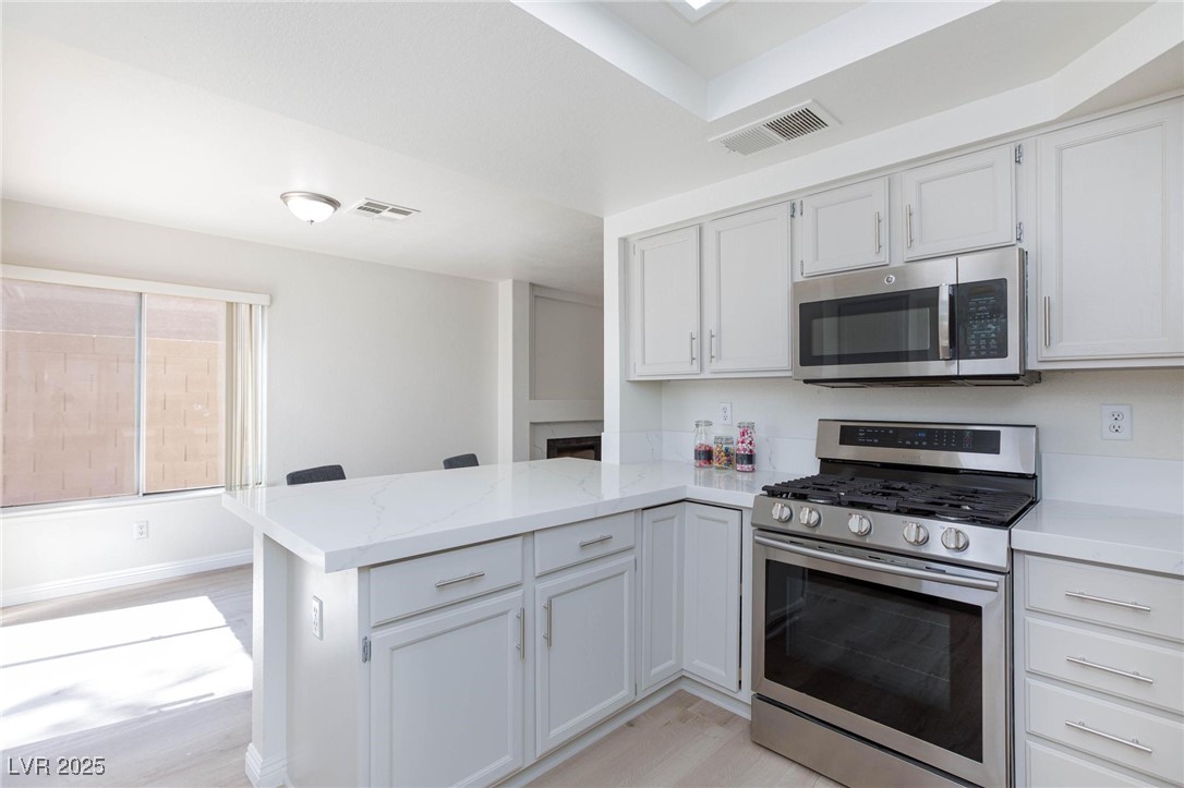 92 Sea Holly Way, Henderson, Nevada image 18
