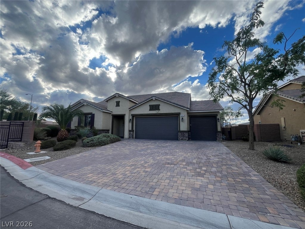 5601 Mackenzie Park Court