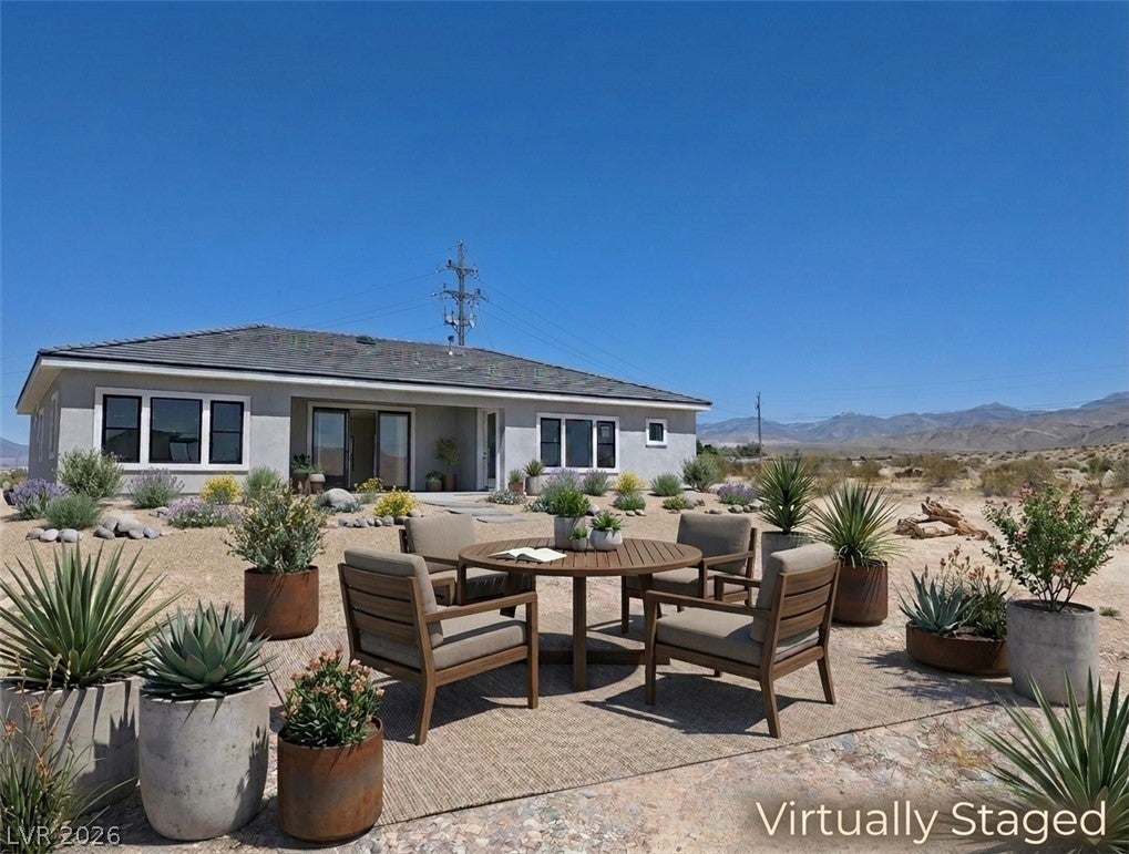 2921 Acoma