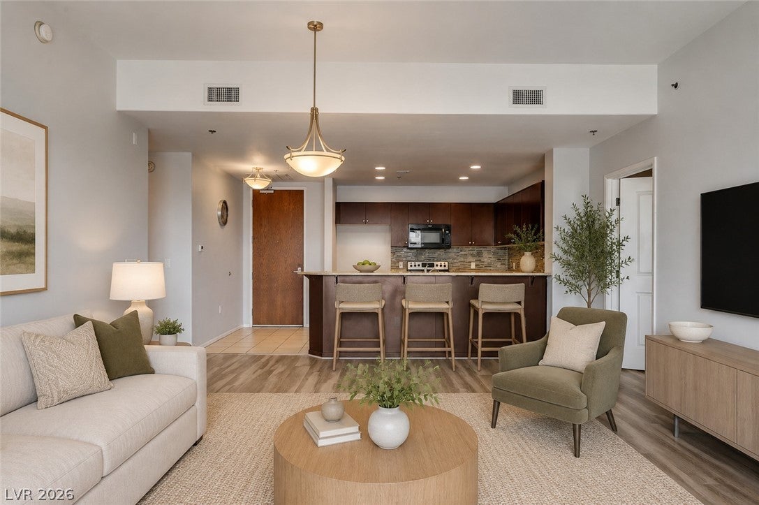 8255 S Las Vegas Boulevard 315