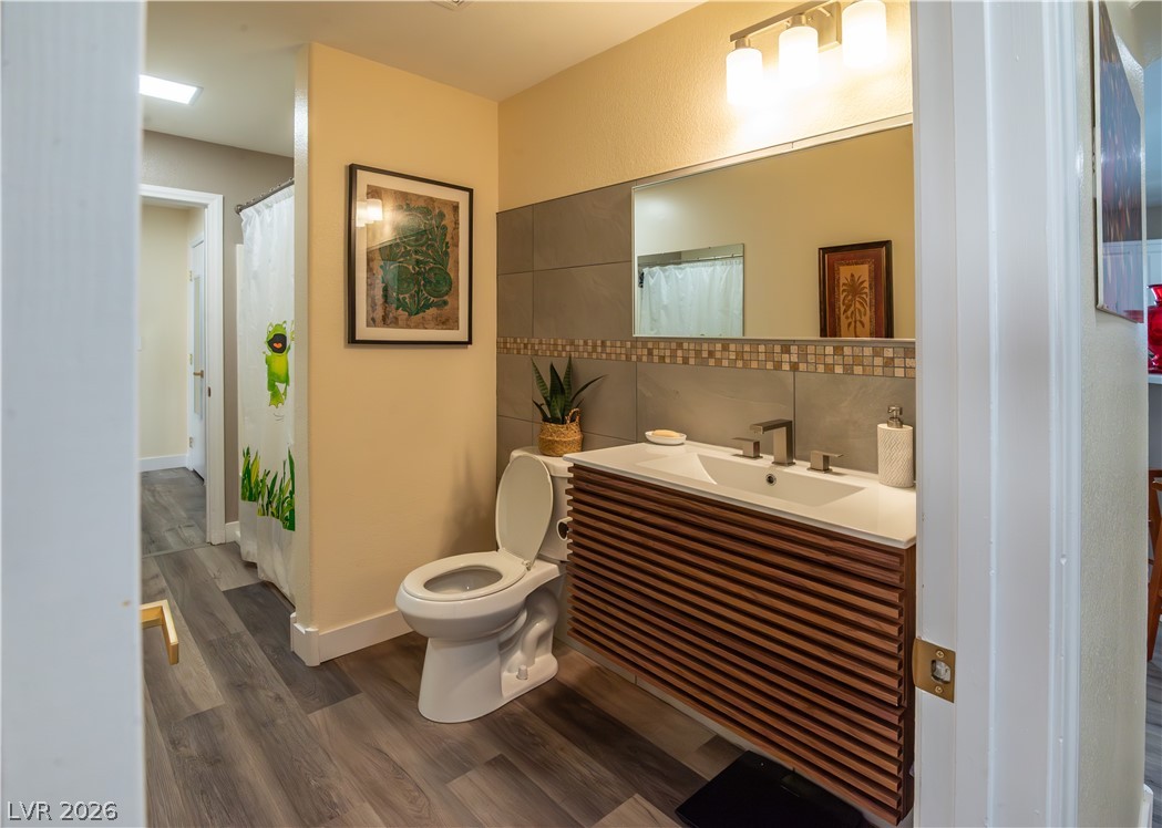 4906 Drifting Pebble Street