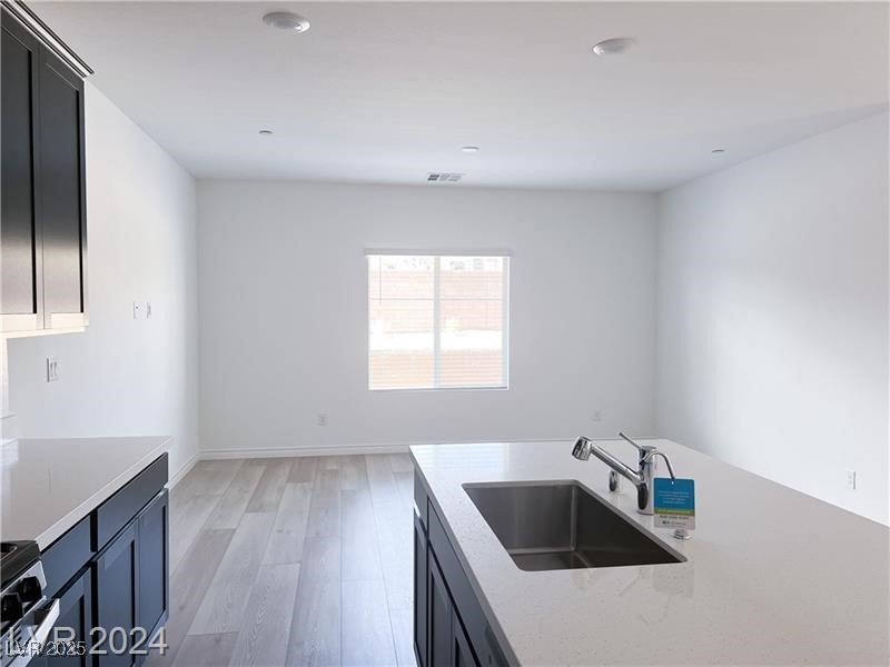 Properties 4 600 N Carriage Hill Drive 1019