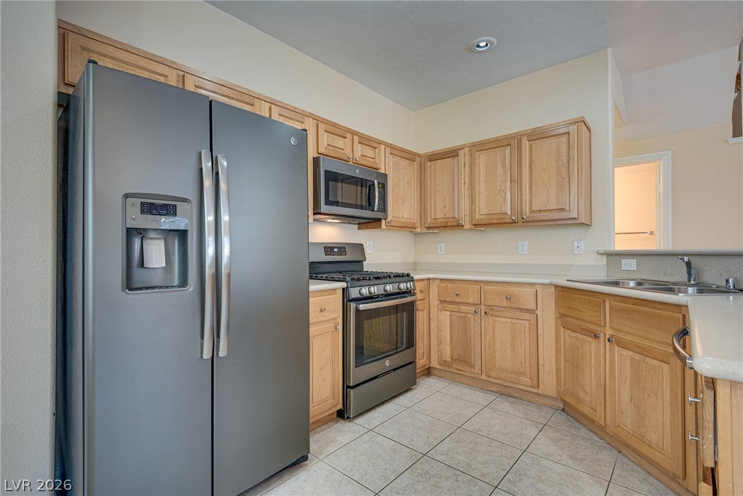 9068 Bushy Tail Avenue 102