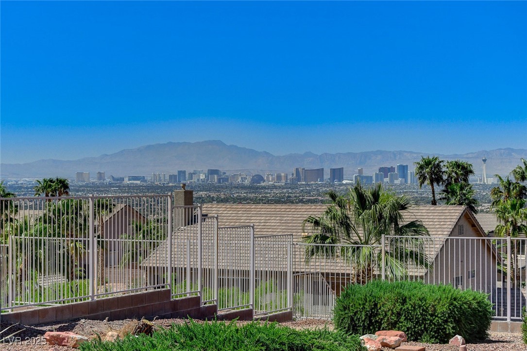 931 Temple View Drive, Las Vegas, Nevada image 25