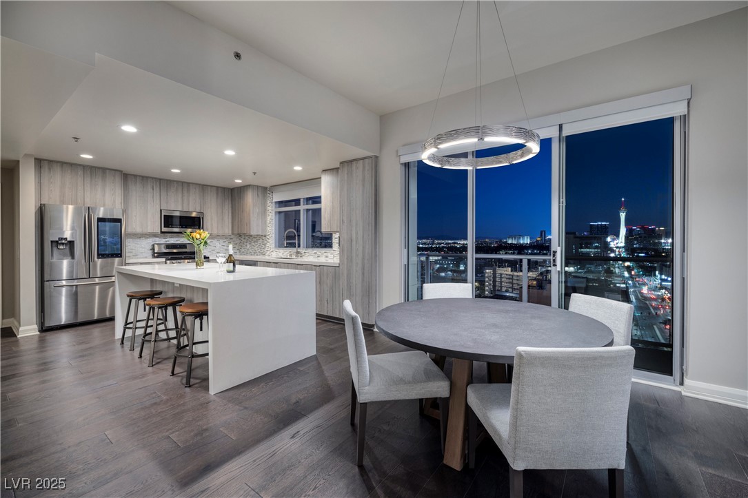 150 Las Vegas Boulevard 1707