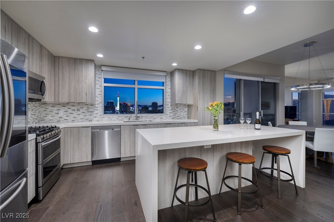 150 Las Vegas Boulevard 1707