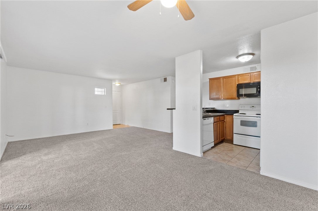 9325 W Desert Inn Road 190