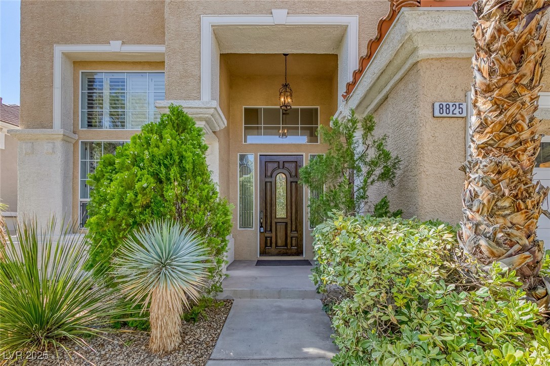 8825 Rozetta Court