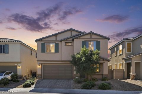 1021 Cliff Castle Avenue North Las Vegas NV 89081