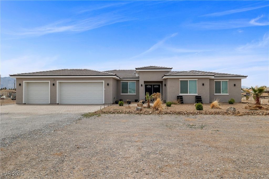Photo of 3660 Stirrup Ave, Pahrump, NV 89048 (MLS # 2675896)