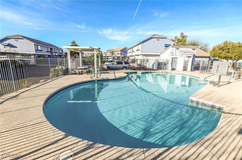 5330 Silvermist Court 202 Las Vegas NV 89122