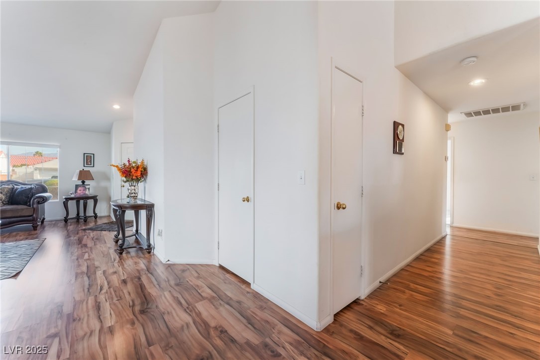 2117 Mountain Sunset Avenue, North Las Vegas, Nevada image 13