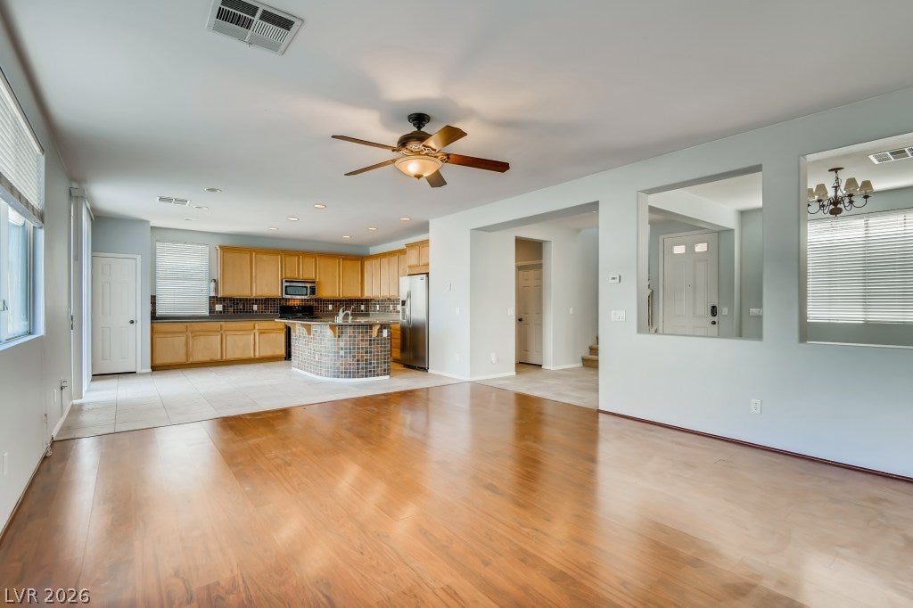 9294 Eaton Creek Court