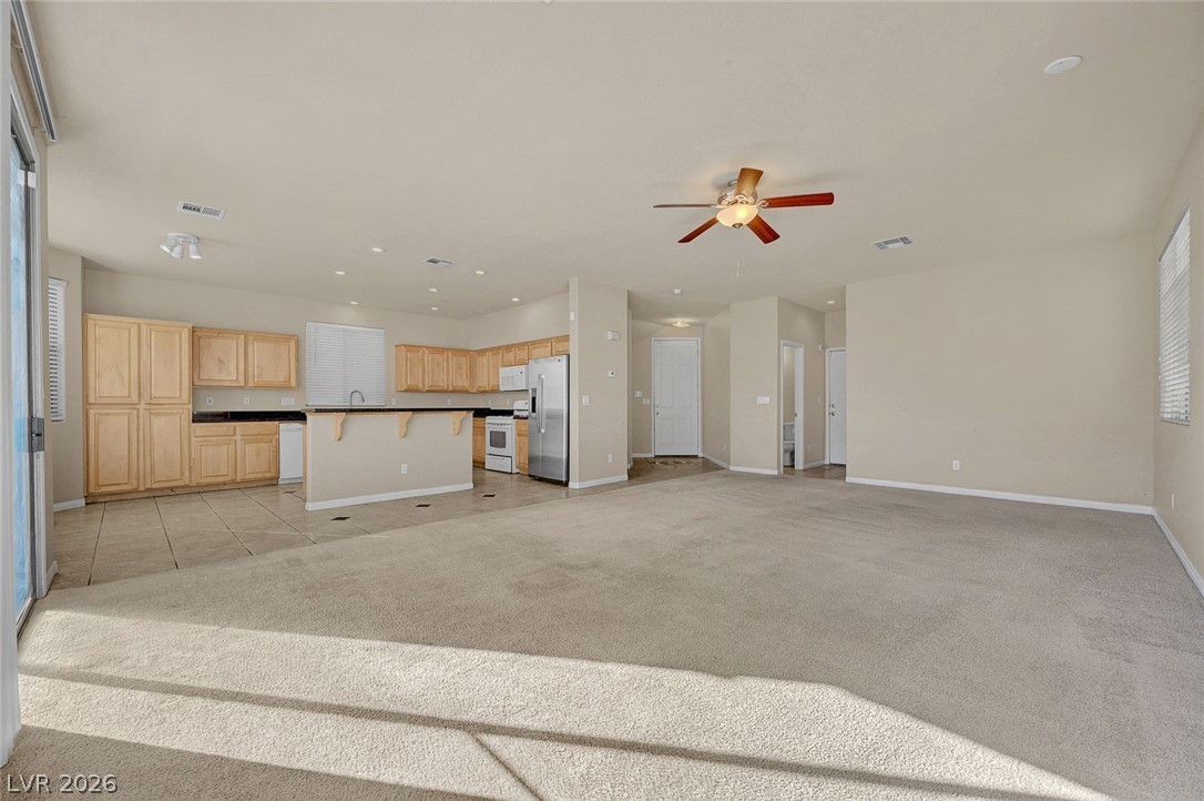 6908 Gothic Marigold Street