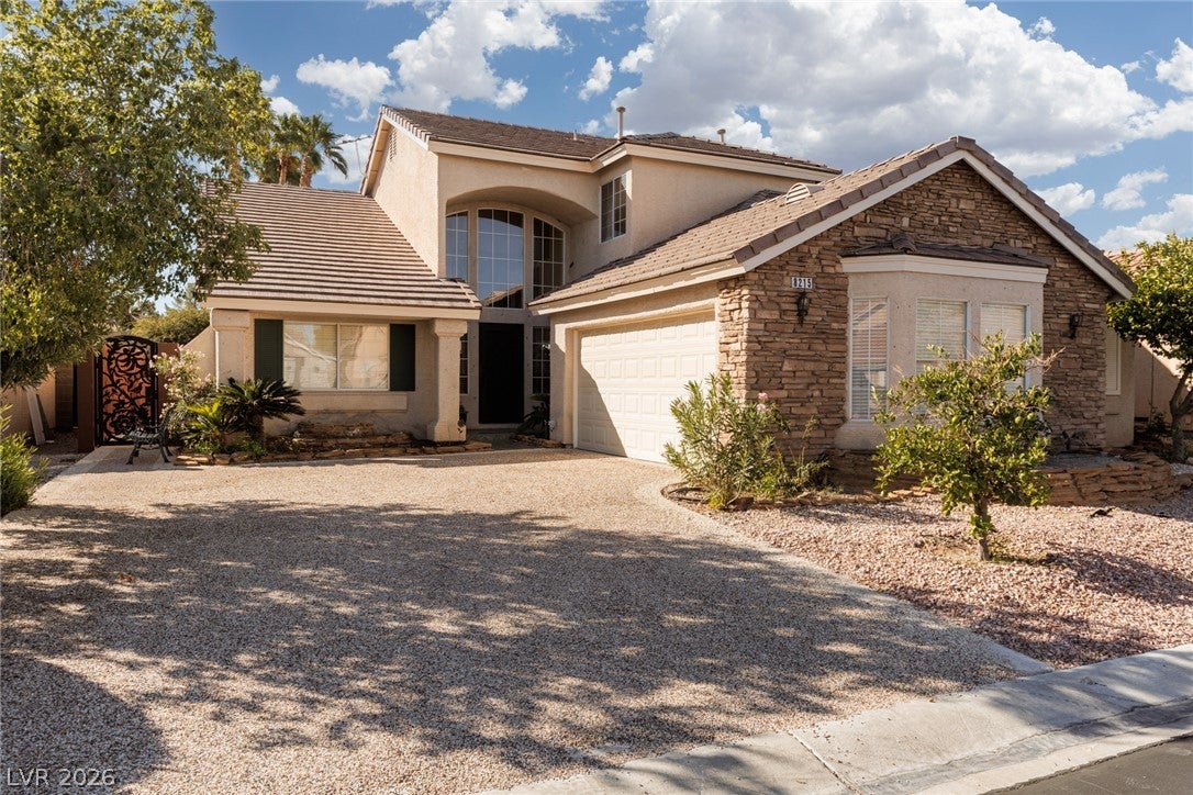 8215 Vista Colorado Street