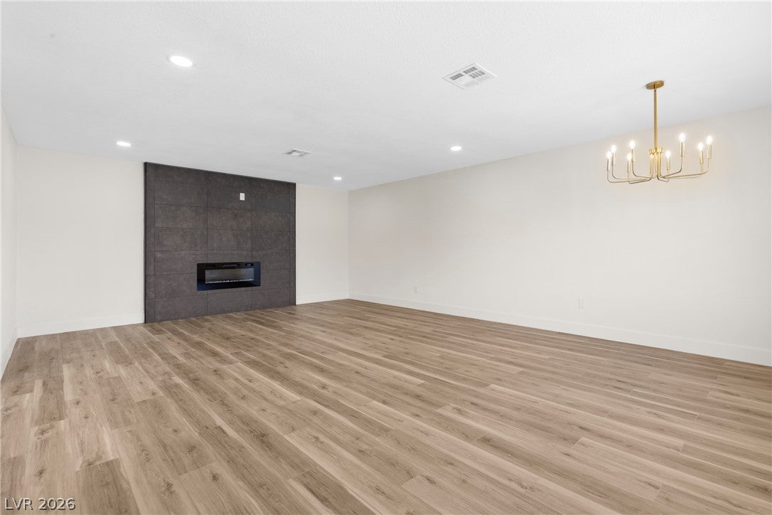 30 E Victory Road