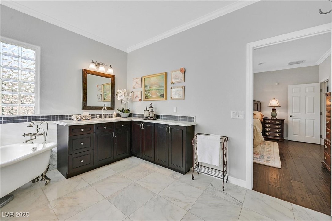 Las Vegas, Nevada 89135, United States, 3 Bedrooms Bedrooms, ,2 BathroomsBathrooms,Residential,Pending,78650