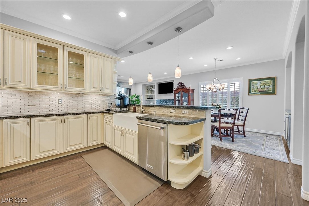 Las Vegas, Nevada 89135, United States, 3 Bedrooms Bedrooms, ,2 BathroomsBathrooms,Residential,Pending,78650