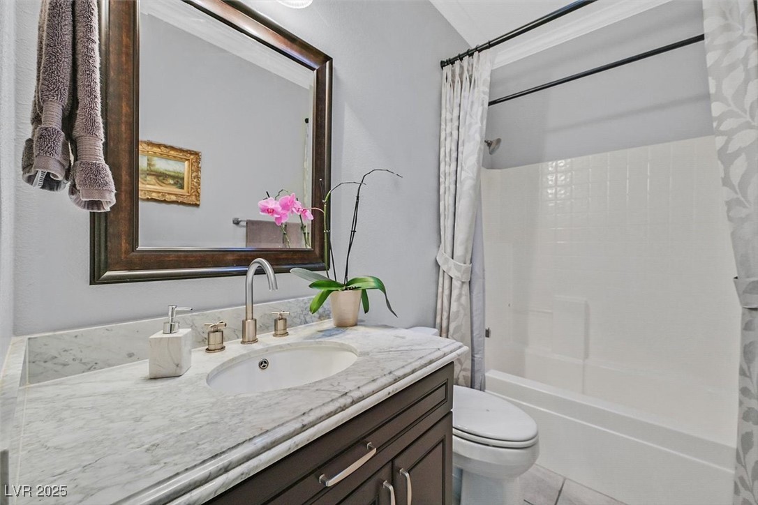 Las Vegas, Nevada 89135, United States, 3 Bedrooms Bedrooms, ,2 BathroomsBathrooms,Residential,Pending,78650