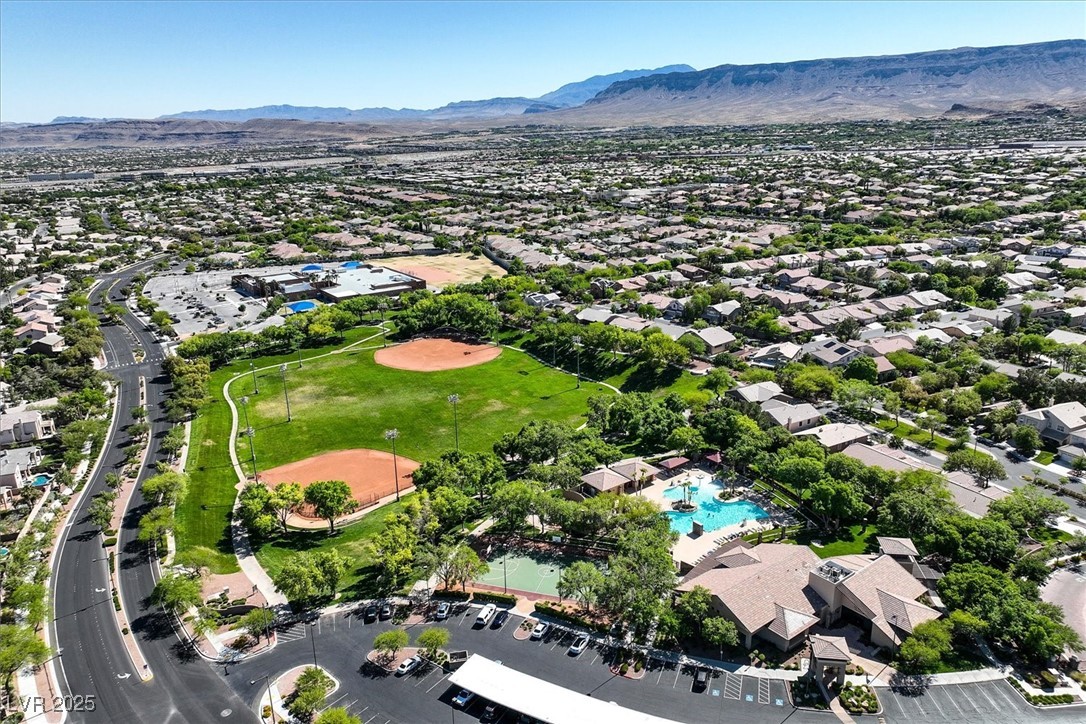 Las Vegas, Nevada 89135, United States, 3 Bedrooms Bedrooms, ,2 BathroomsBathrooms,Residential,Pending,78650