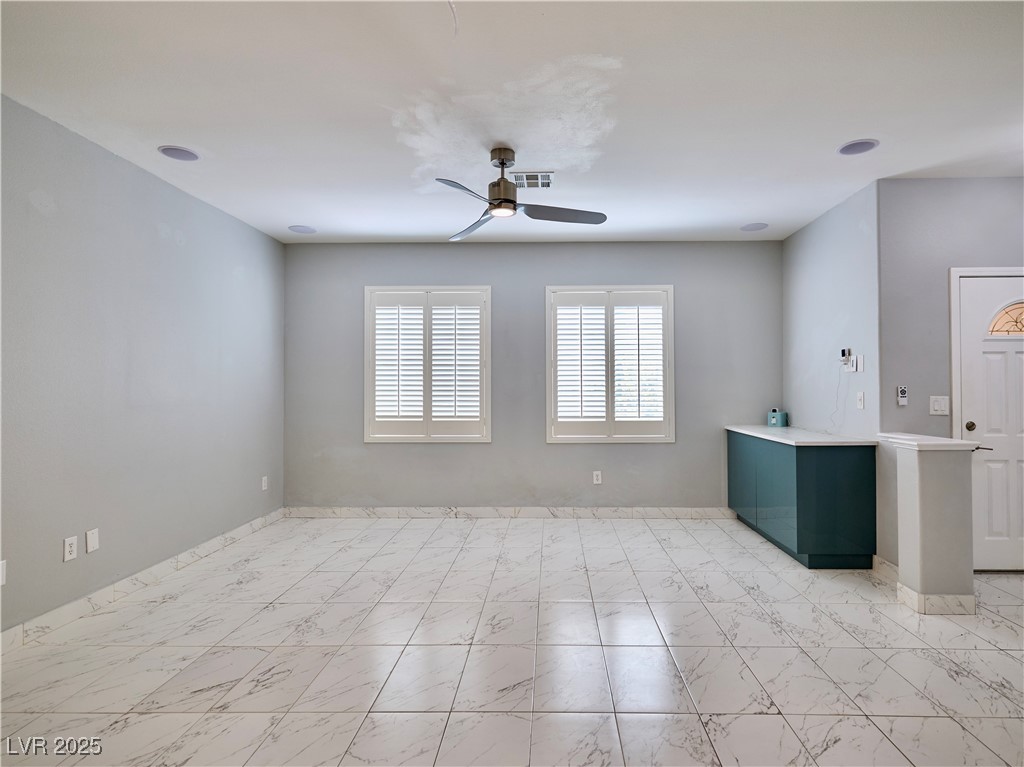 Properties 2 248 Crystal Rose Court