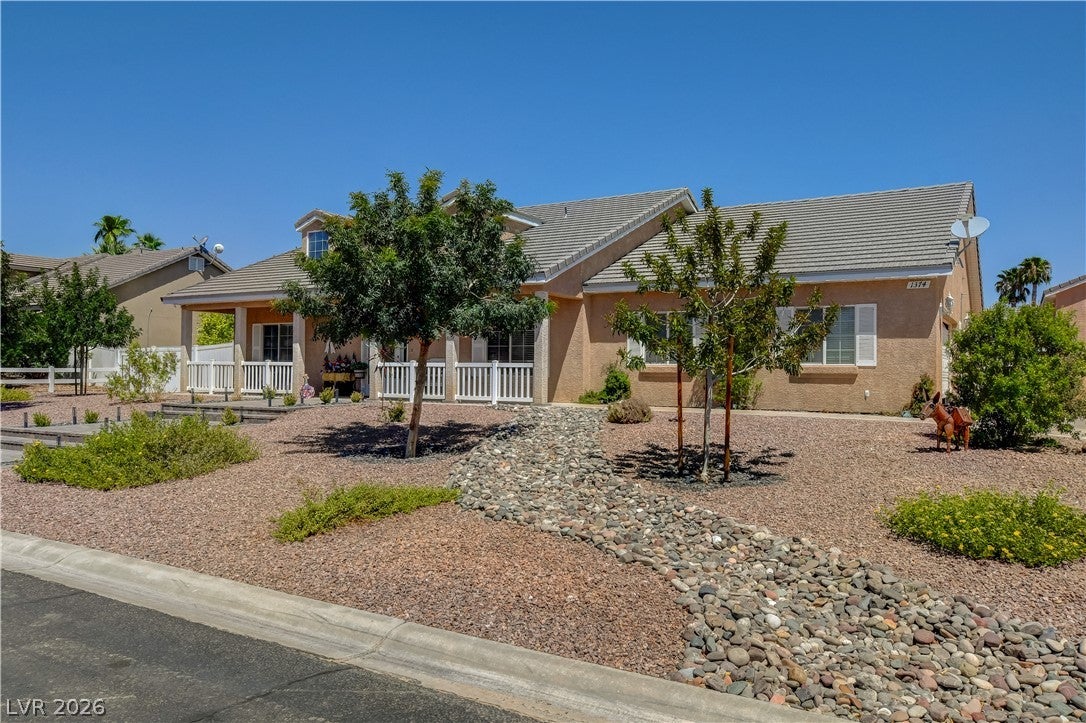 1374 Lake Valley Drive