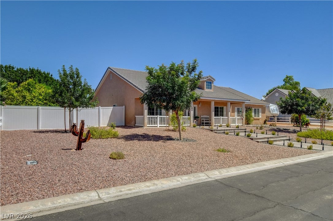 1374 Lake Valley Drive