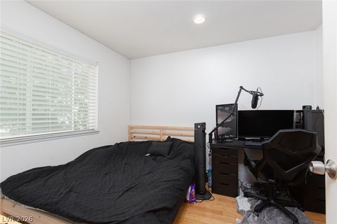 Tiny photo for 700 Tam O Shanter, Las Vegas, NV 89109 (MLS # 2786907)