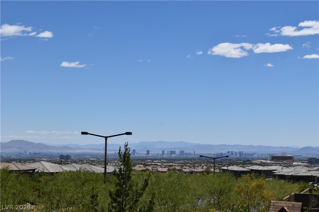 12528 Oregon Cherry Avenue
