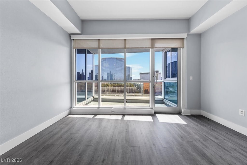 4575 DEAN MARTIN Drive 1201
