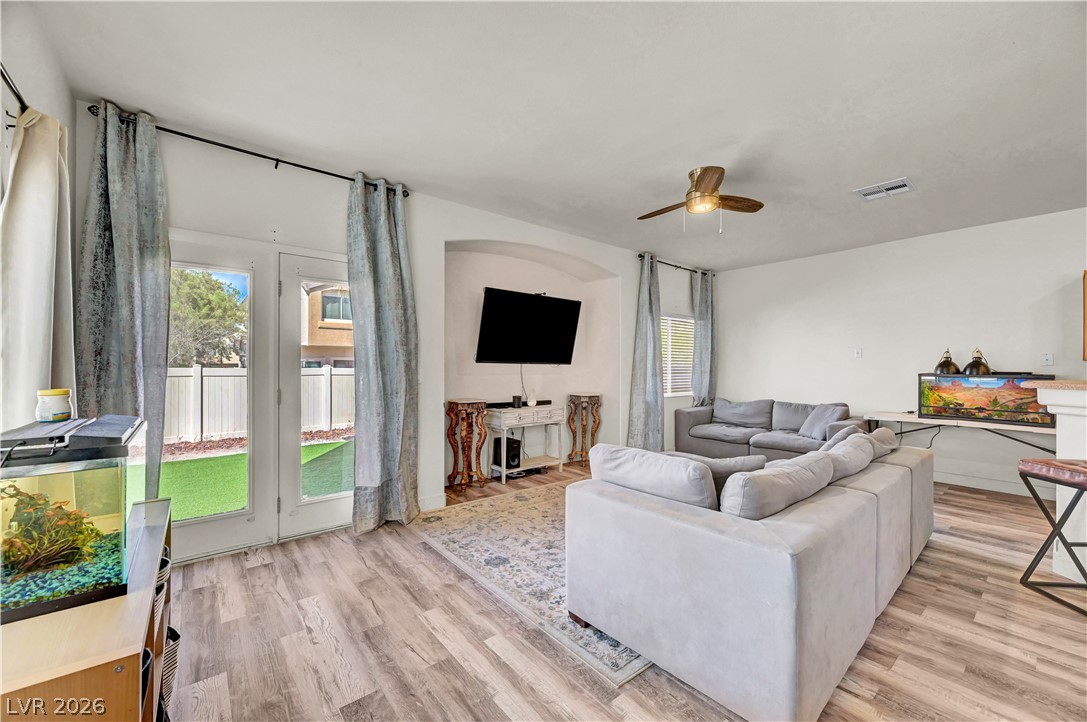 3508 Hazelnut Pine Place 3