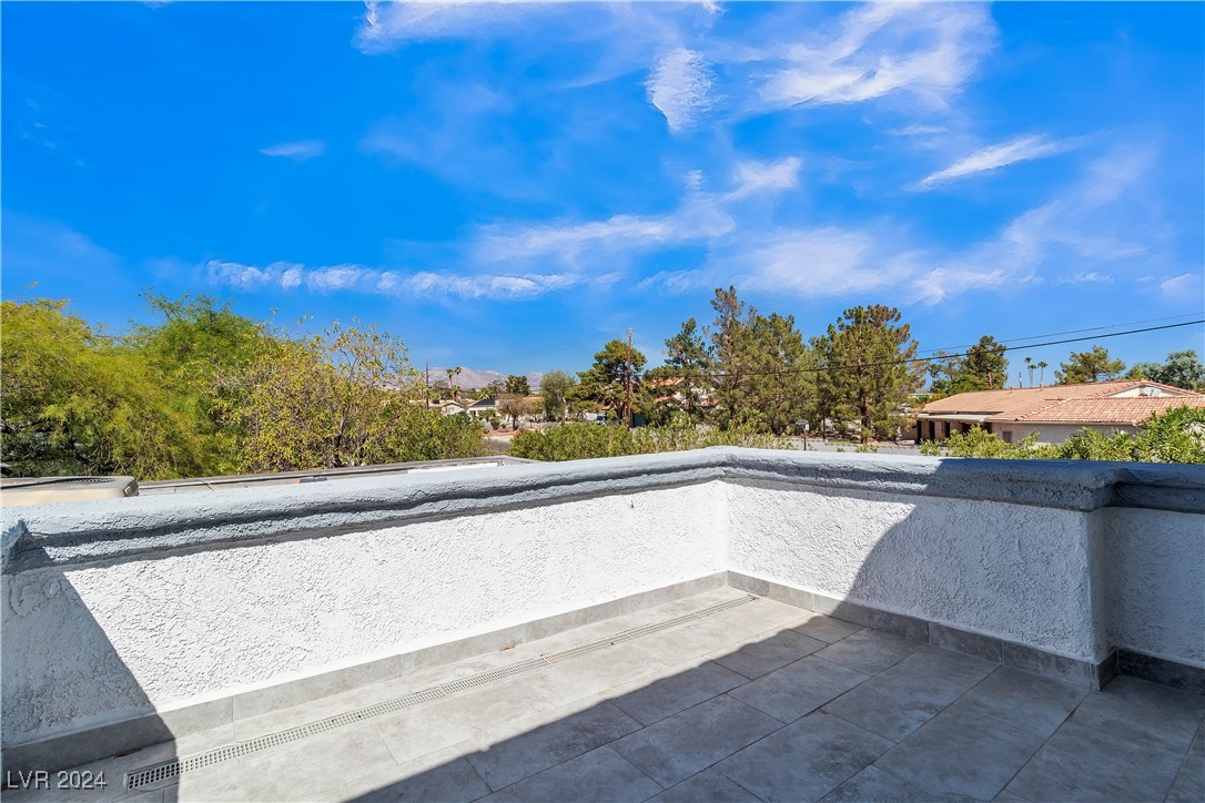 Photo 52 of 94 of 2901 Santa Margarita Street house