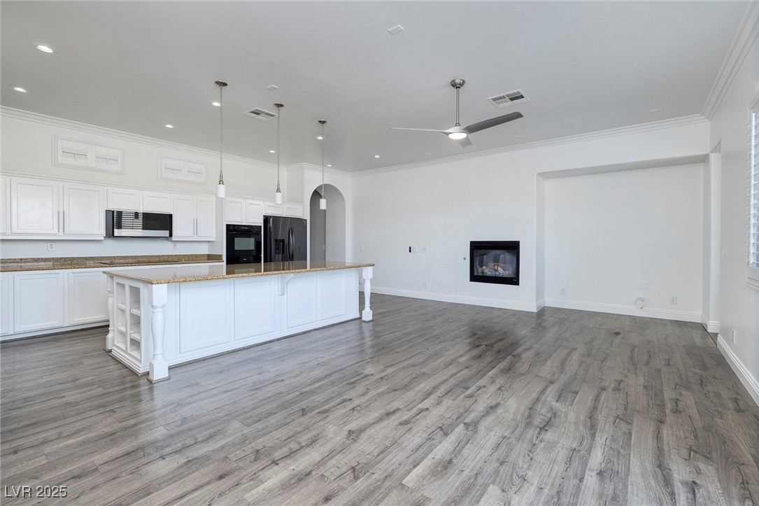 472 Via Stretto Avenue, Henderson, Nevada image 14