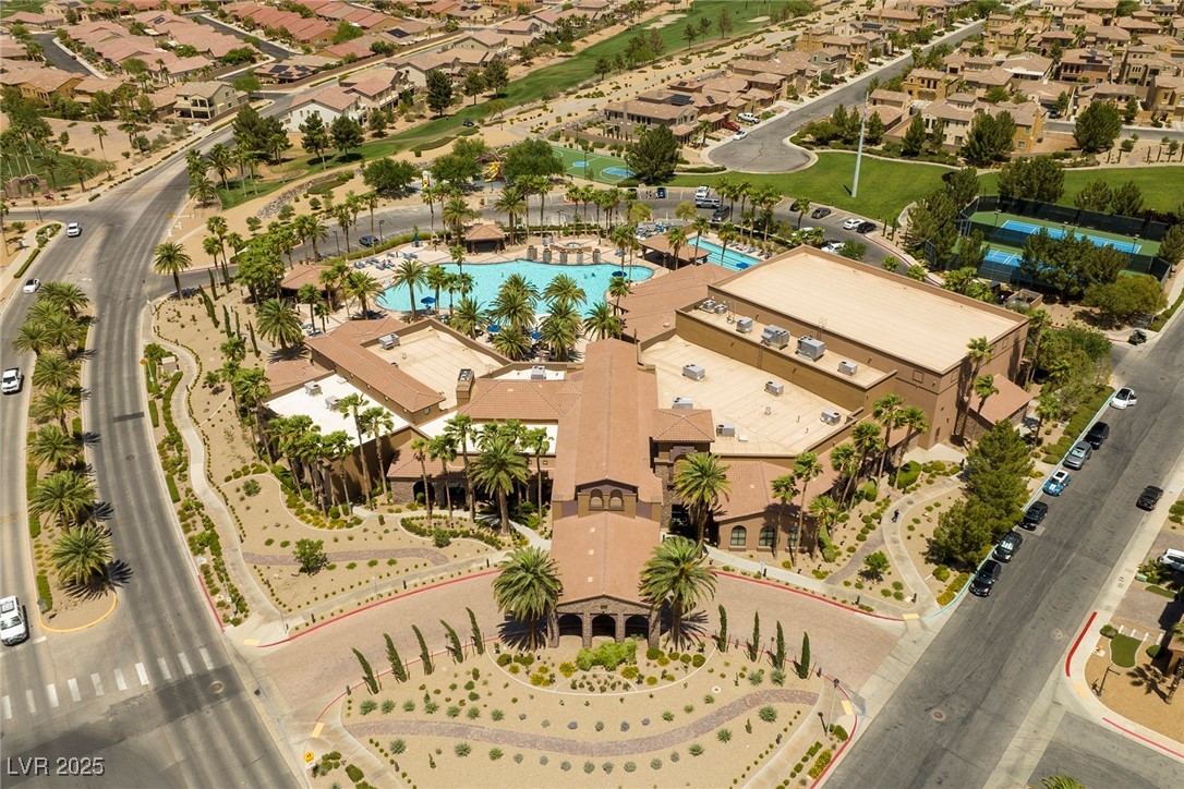 472 Via Stretto Avenue, Henderson, Nevada image 40