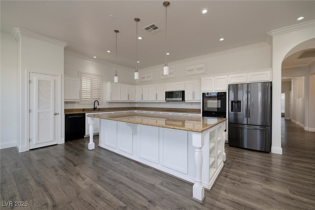 472 Via Stretto Avenue, Henderson, Nevada image 12