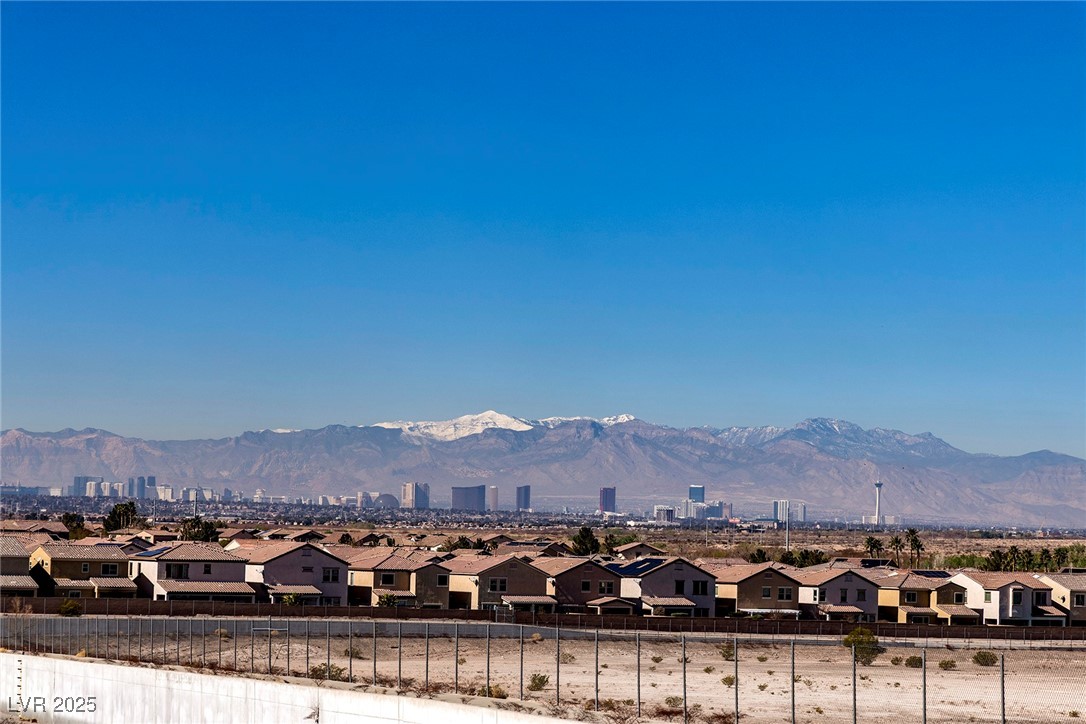 472 Via Stretto Avenue, Henderson, Nevada image 37