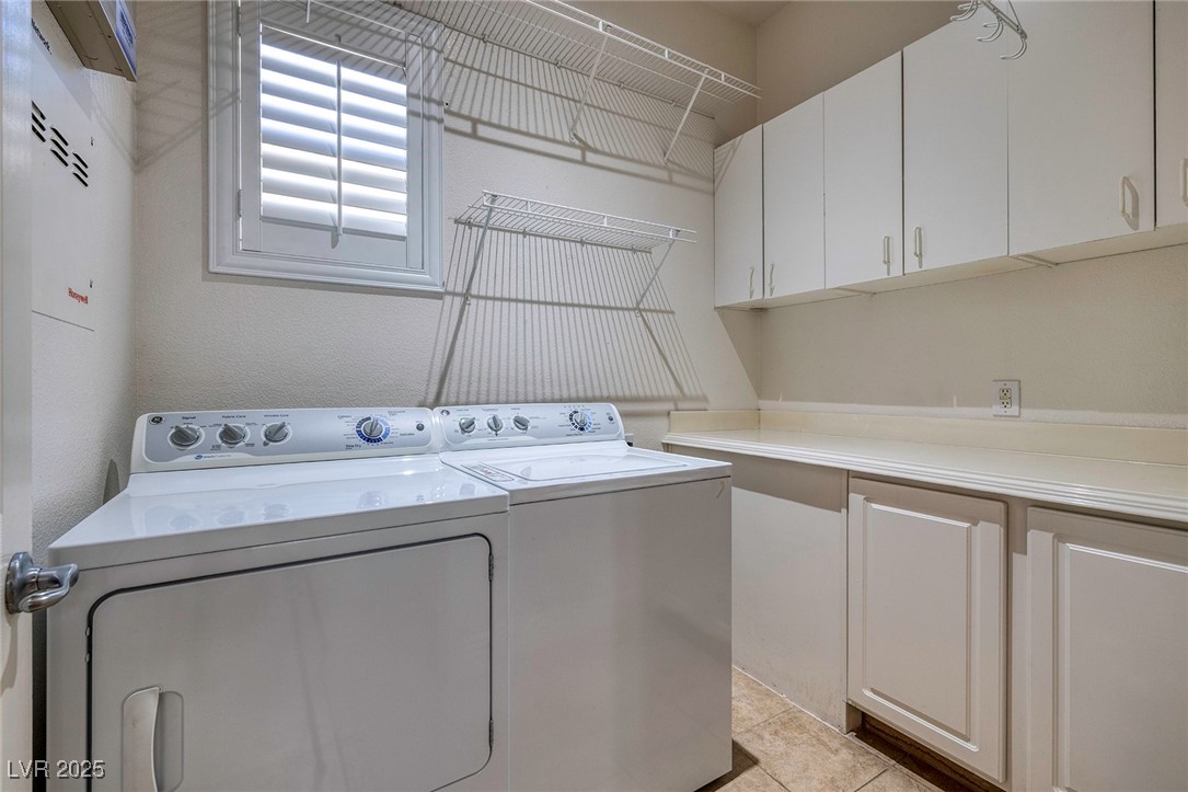 472 Via Stretto Avenue, Henderson, Nevada image 27