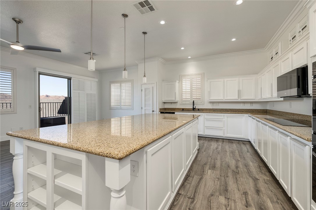 472 Via Stretto Avenue, Henderson, Nevada image 11