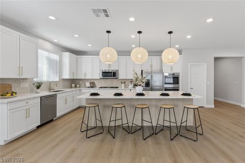 5713 Silver Cascade Avenue Las Vegas NV 89131