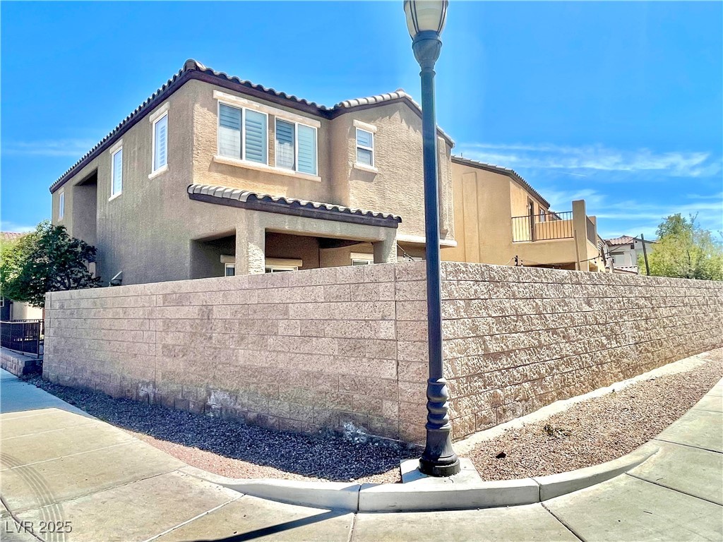 81 Sertata Court, Henderson, Nevada image 3