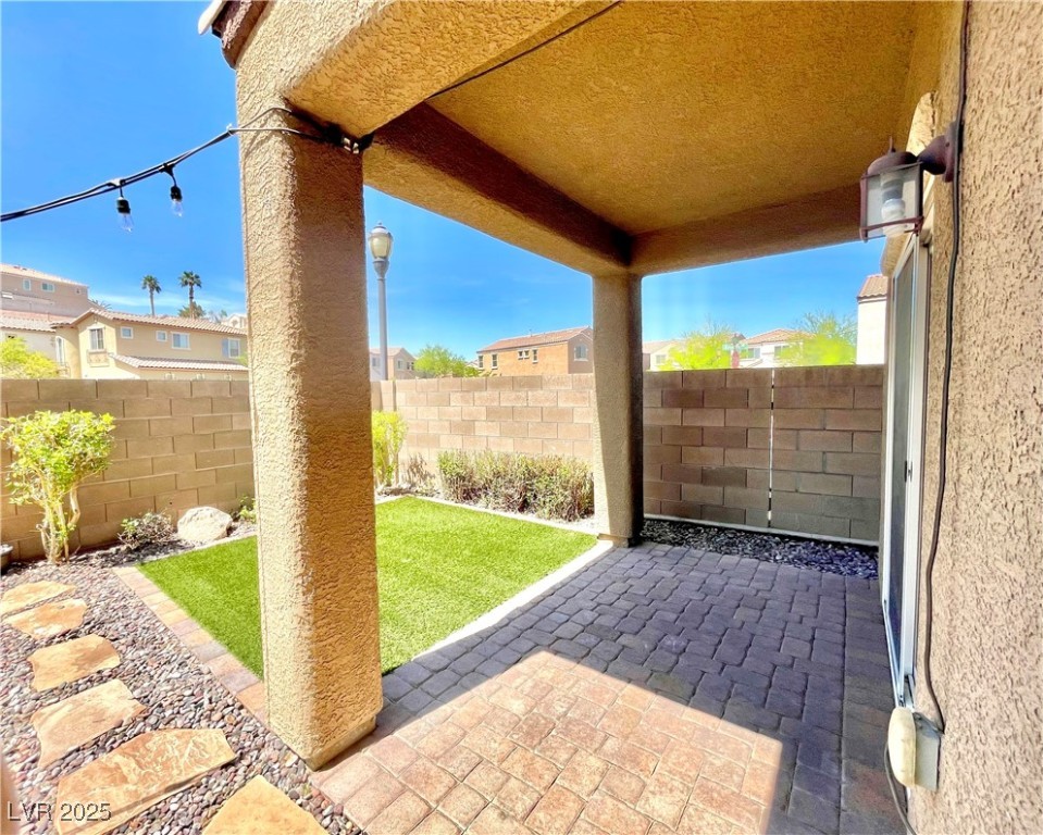81 Sertata Court, Henderson, Nevada image 10